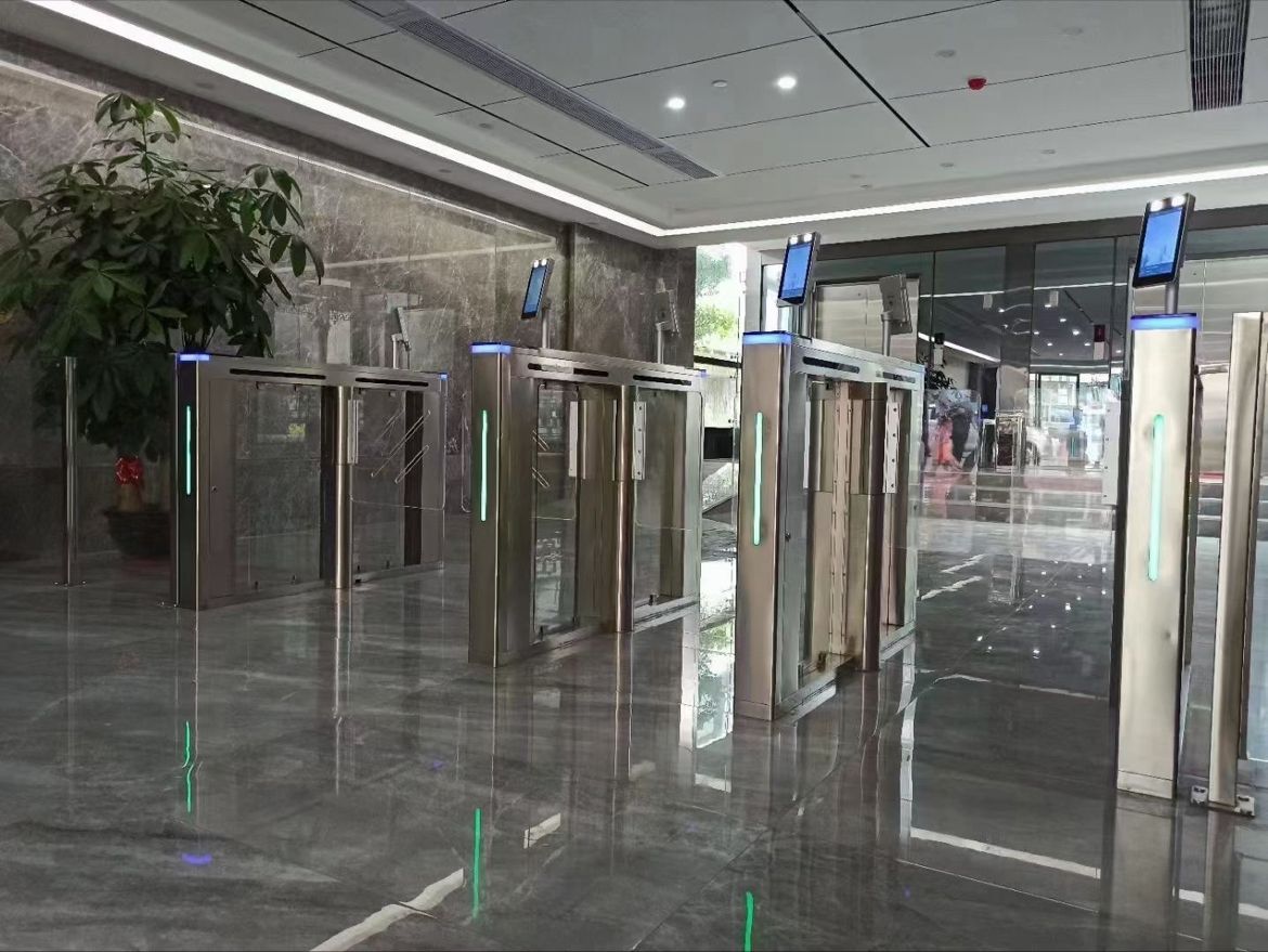 High Speed and Gate Turnstile Used in Bus Station