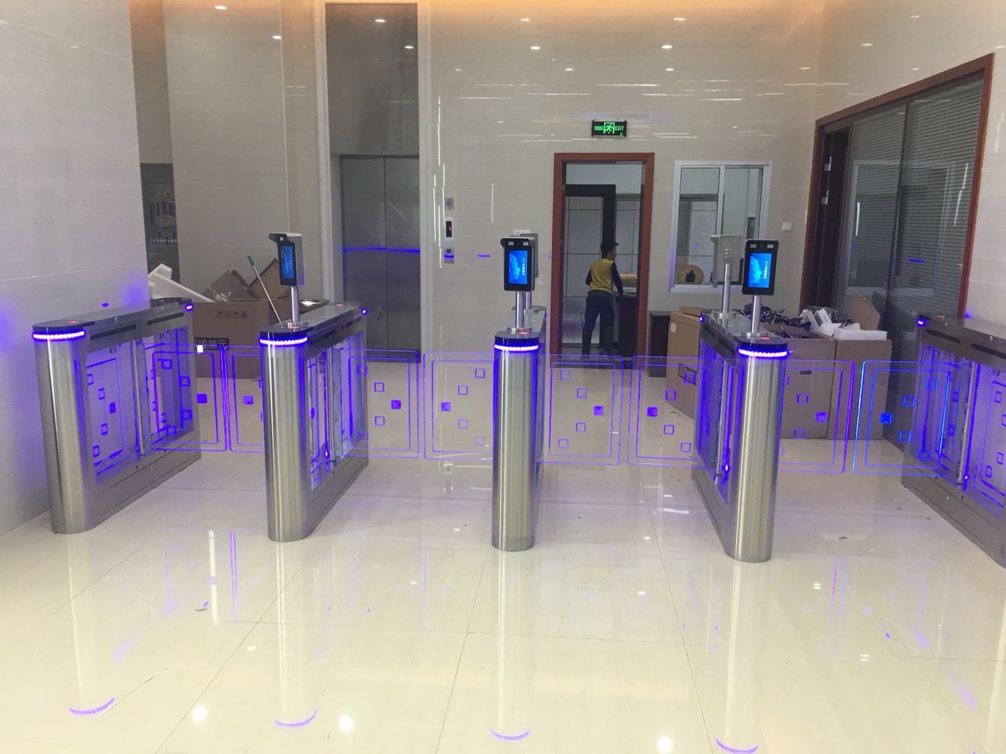 The Benefits of a Safe Entry Turnstile