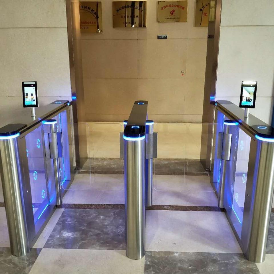 magnetic tripod turnstile