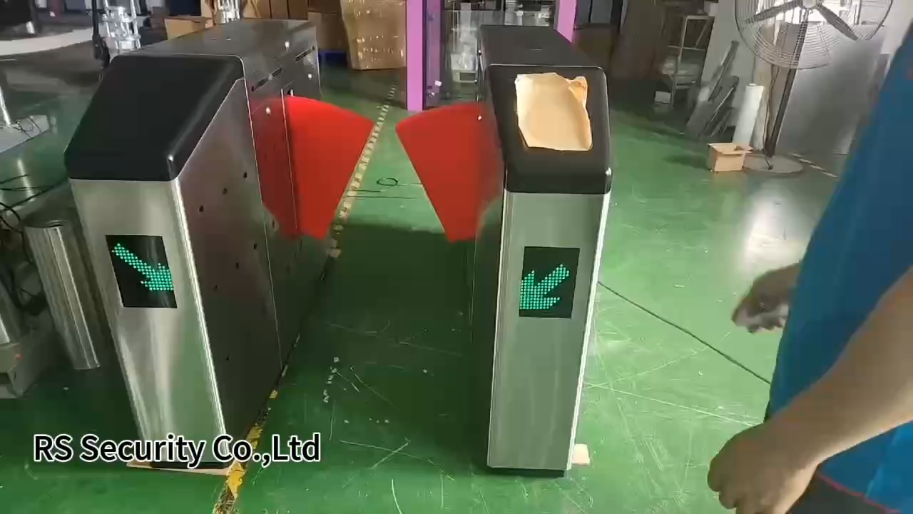 Flap Gate Barrier with Button Remote Control
