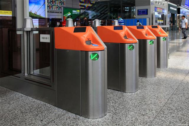 The Door Metro Turnstile